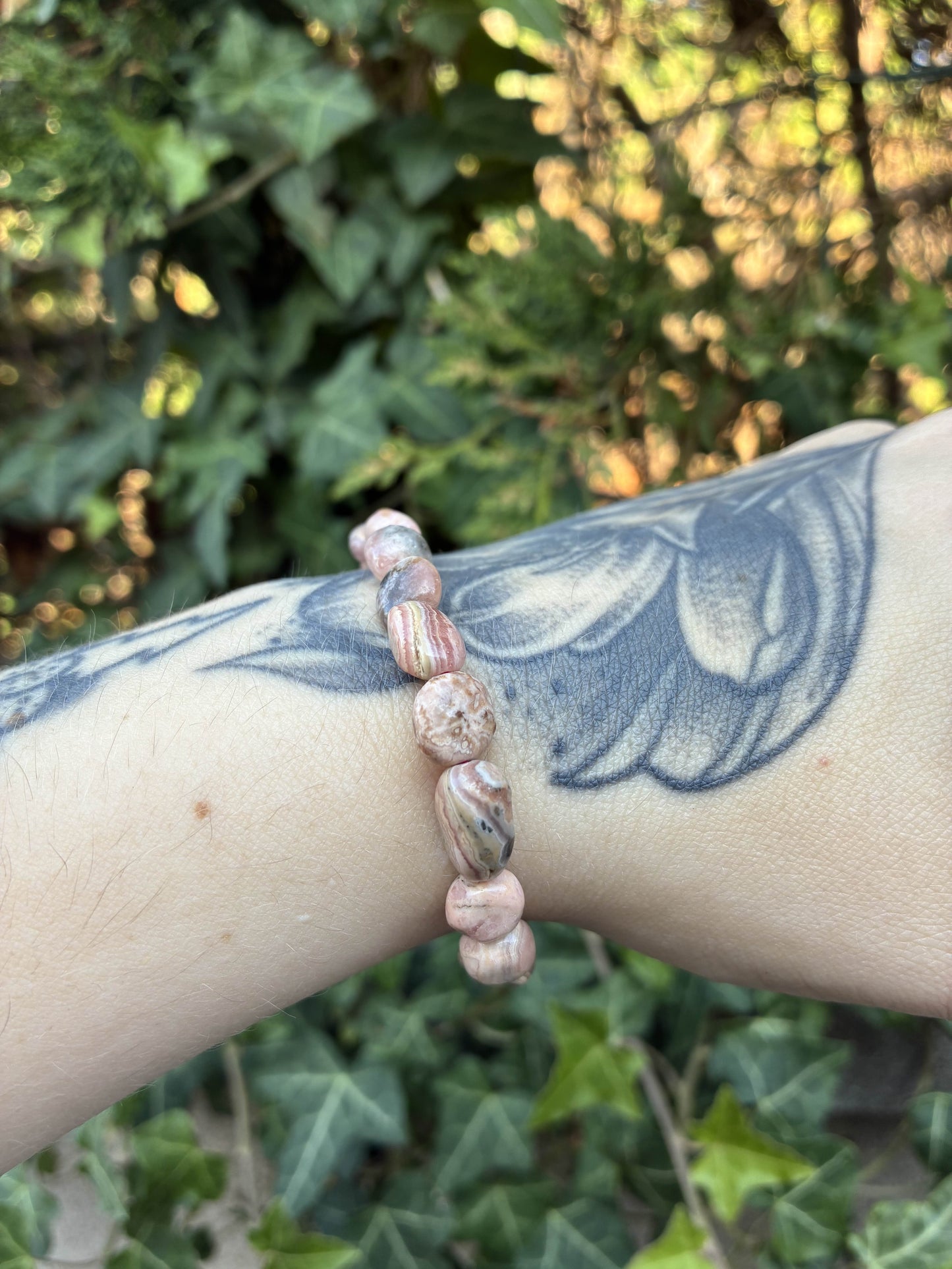 🌸 Bracelet Galets de Rhodonite naturelle