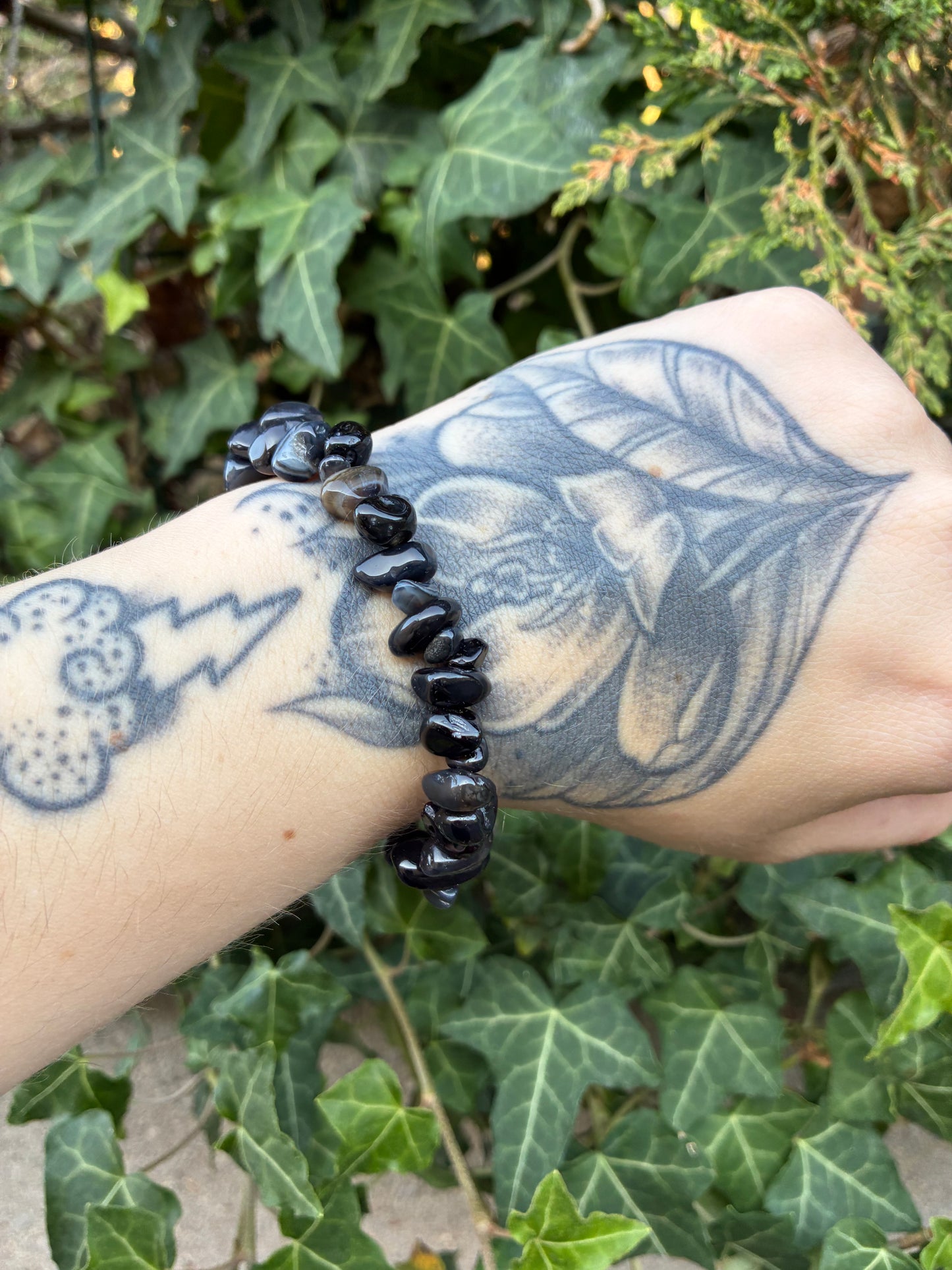 ⚫️ Bracelet en Onyx – Stabilité & maîtrise de soi