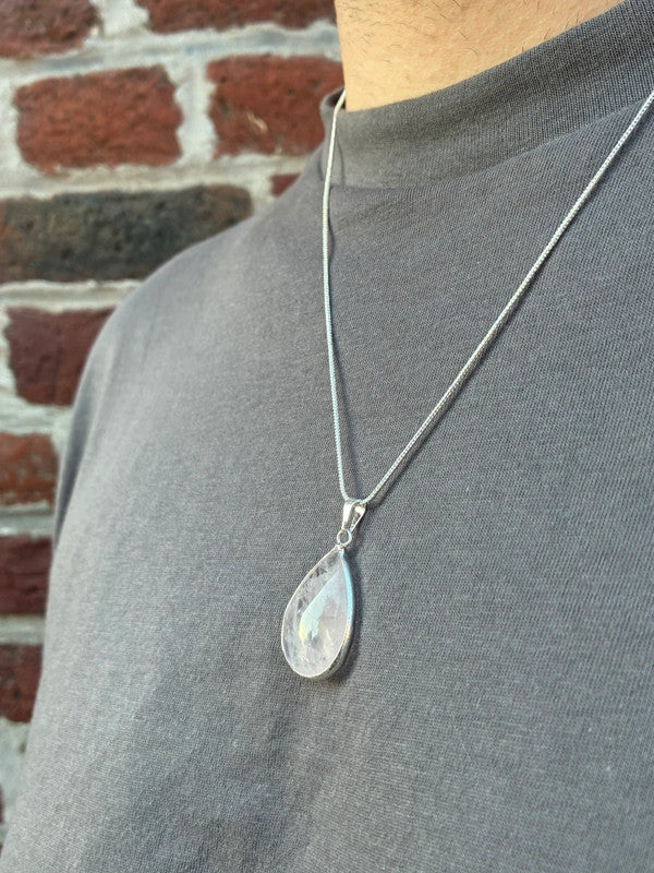 🤍 Collier en quartz blanc nature