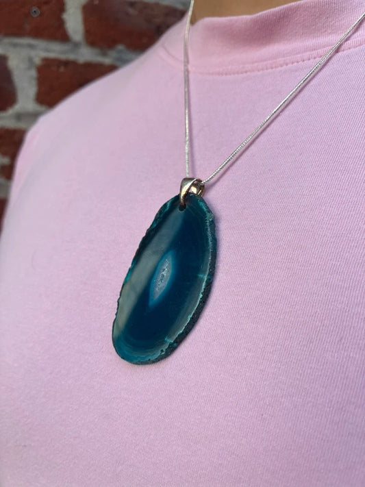 Collier en Agate Teinte Bleue