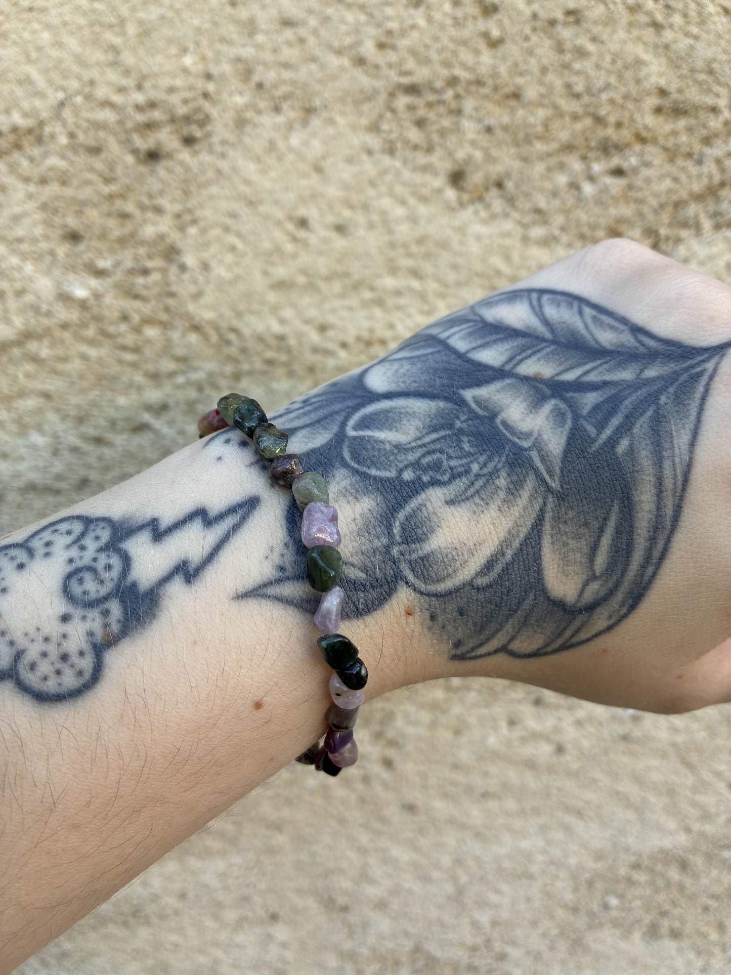 🌈 Bracelet Galets de Tourmaline Bicolore – Formes naturelles et uniques