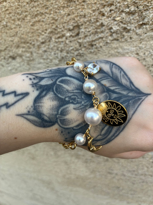 ✨ Bracelet Soleil Lune – Acier Perles Blanches
